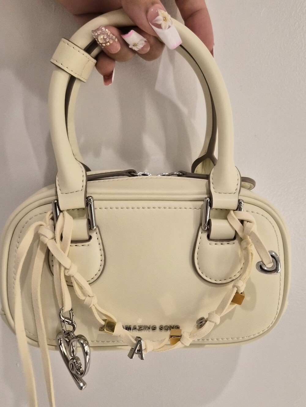 Amazing Song butter yellow toast mahjong Leather Small Bag